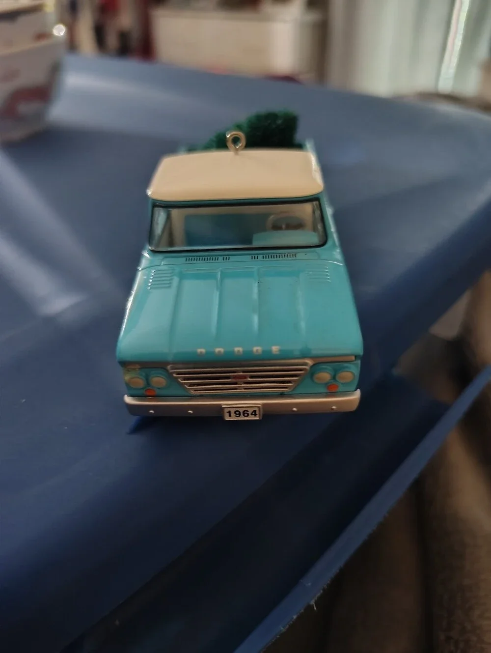 Hallmark Keepsake Christmas Ornament Teal and Cream Holiday Pickup Truck Decor